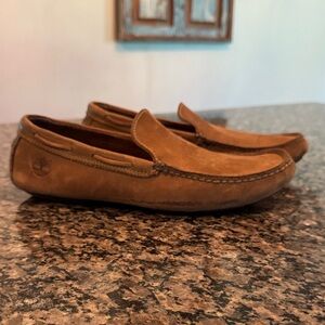 Timberland earthsllippers  Men's Brown Leather Loafers moccasin EUC 8.5